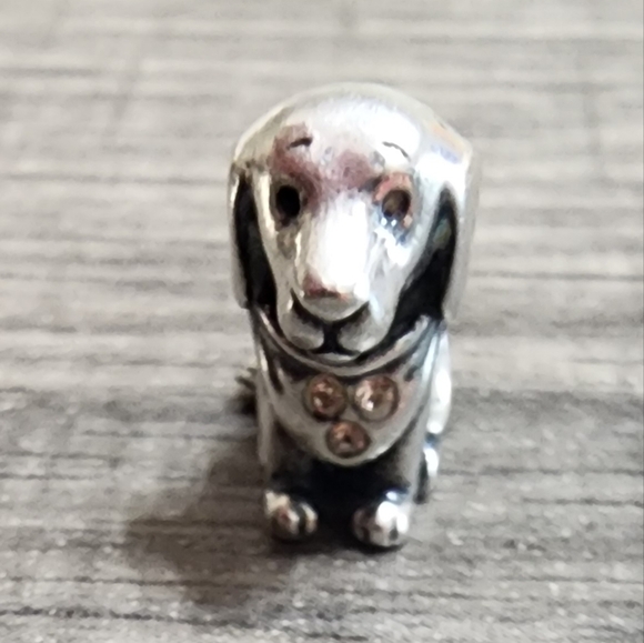 S925 Sitting Dog With Bandana Charm - Picture 6 of 6